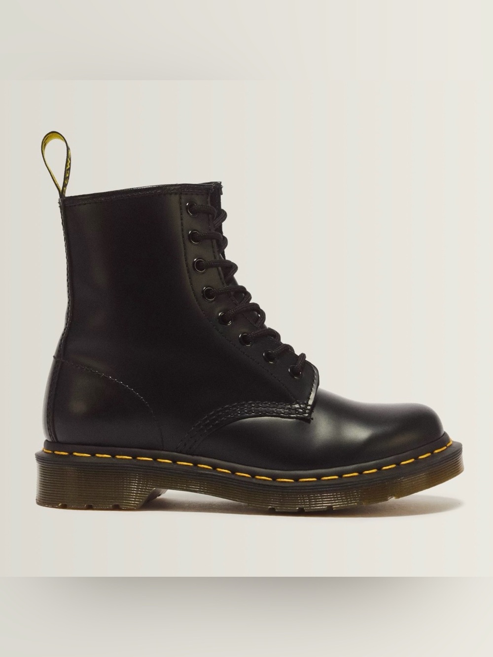 Dr. Martens 1460 Women’s Smooth Leather Lace Up Boots Size 8